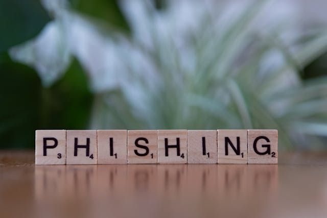 Socialinės inžinerijos atakų atpažinimas el. laiškuose ir tinkamas reagavimas
